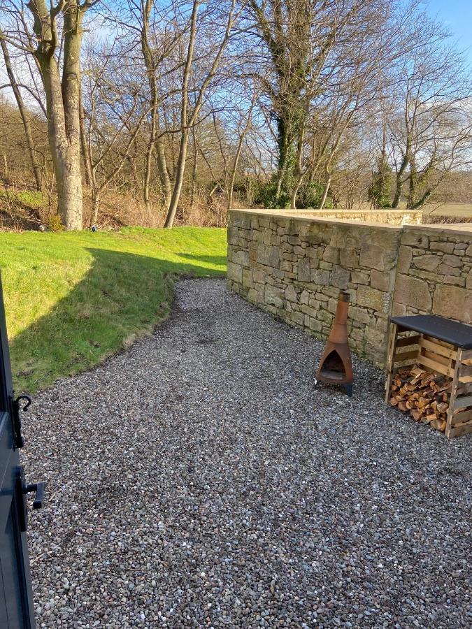 Peaceful Shepherd'S Hut In Beautiful Countryside. Linlithgow Bagian luar foto
